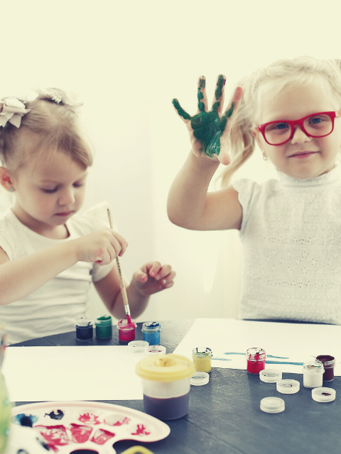 Activités d'éveil et de loisirs adaptées aux enfants